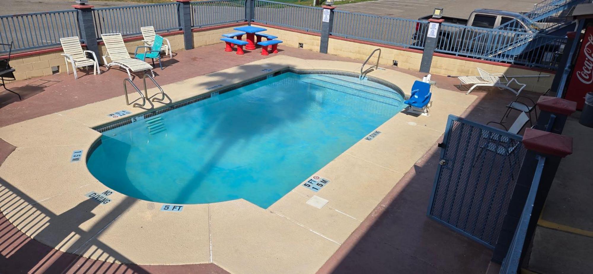 Deluxe Inn Airport McAllen Exteriér fotografie
