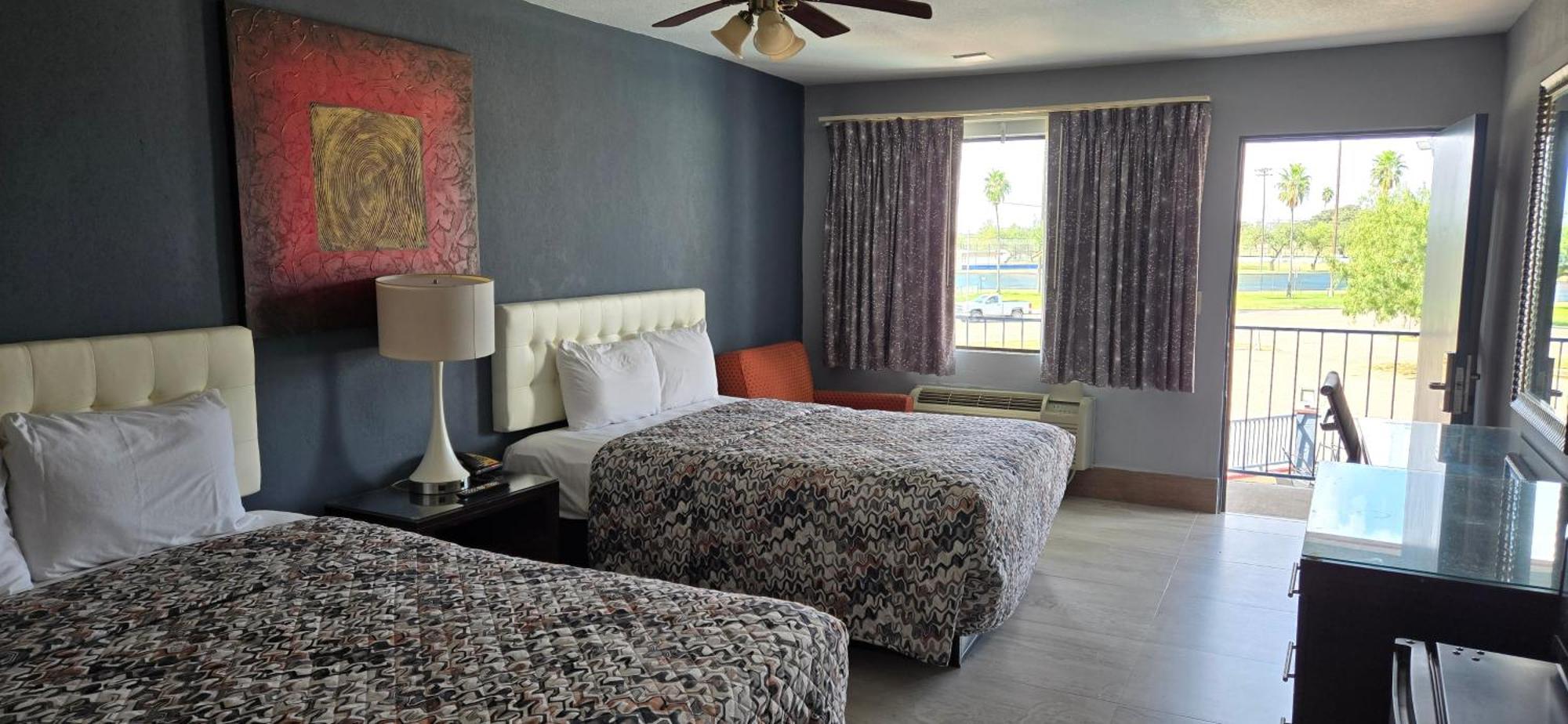 Deluxe Inn Airport McAllen Exteriér fotografie