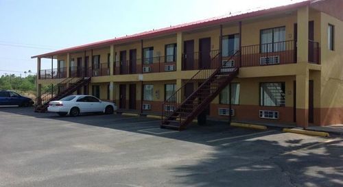 Deluxe Inn Airport McAllen Exteriér fotografie